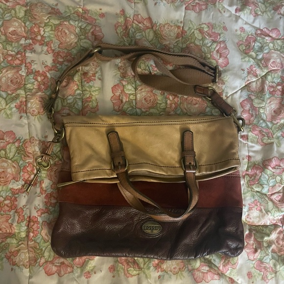 Vintage Fossil Crossbody - Picture 1 of 10